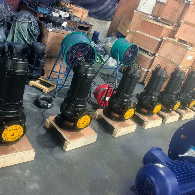پمپ شناور فاضلاب 100WQ80-20-7.5kW با دبی 80 متر مکعب بر ساعت، هد 20 متر و موتور 7.5 کیلووات برای تخلیه فاضلاب